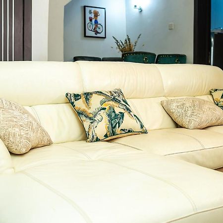 Palm Heights Apartments - Omole Phase 1, Ikeja Ngoại thất bức ảnh