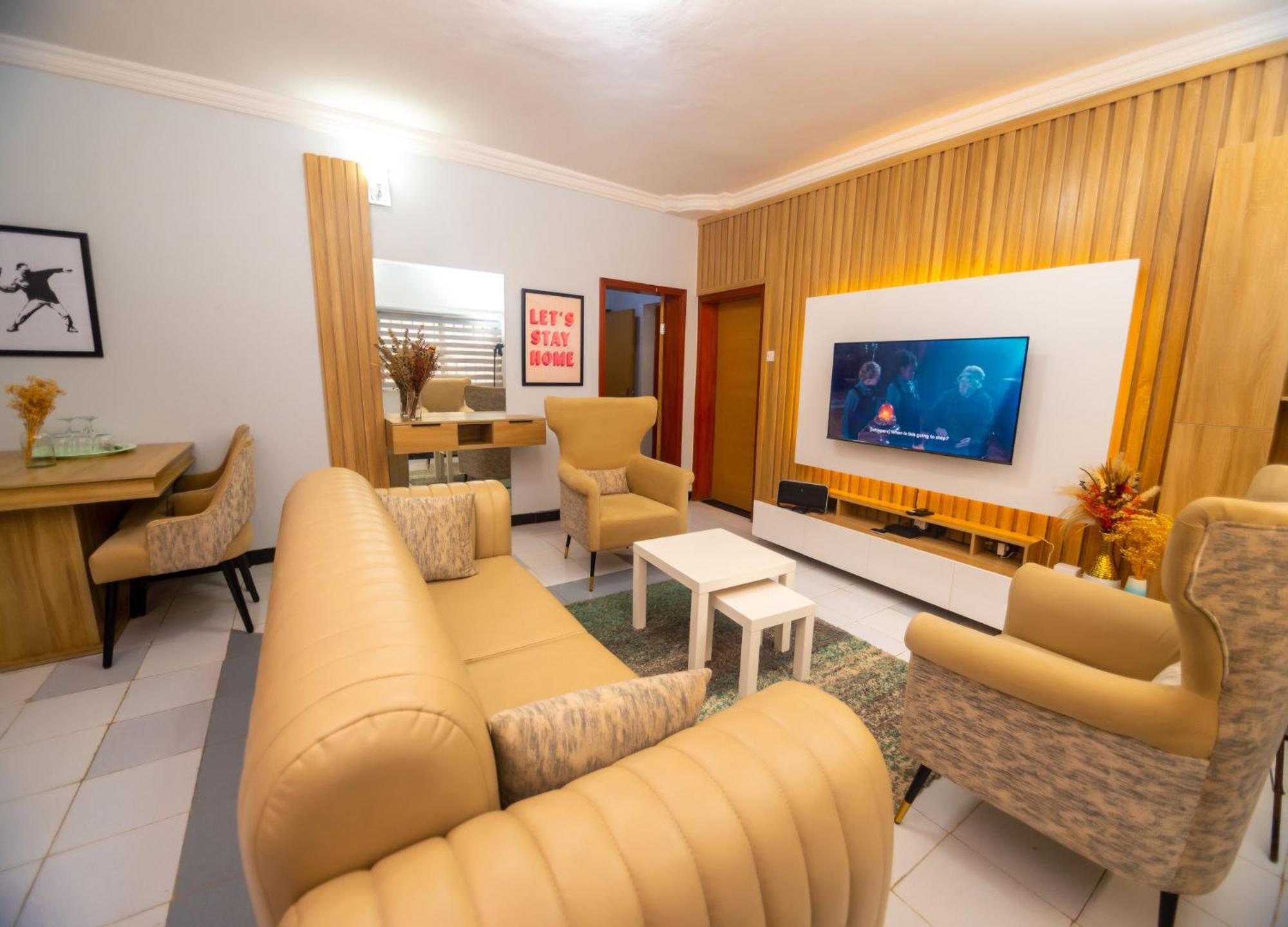 Palm Heights Apartments - Omole Phase 1, Ikeja Ngoại thất bức ảnh