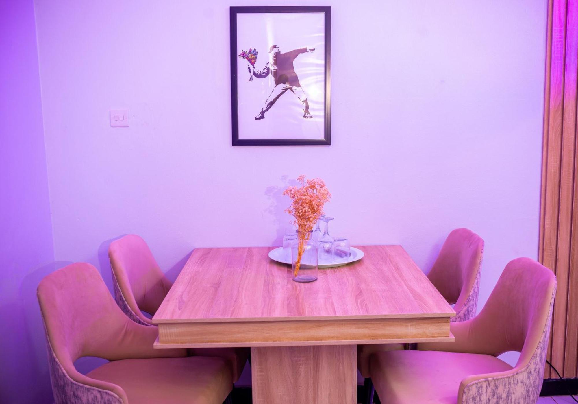 Palm Heights Apartments - Omole Phase 1, Ikeja Ngoại thất bức ảnh